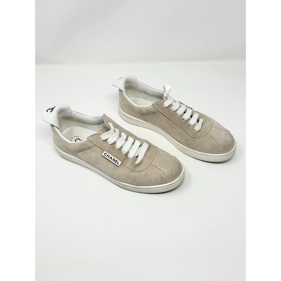 CHANEL Shoes - Chanel Weekender Interlocking CC Sneakers Shoes EU37.5